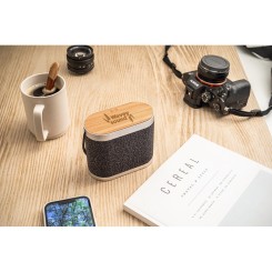 Caixa de Som Bluetooth em Bambu Personalizada