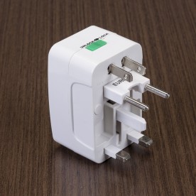 Adaptador de Tomada Universal Personalizado