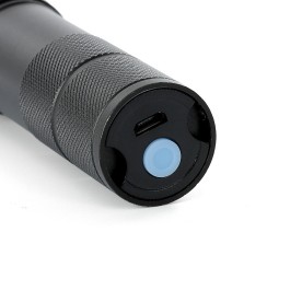 Lanterna LED Recarregável com 3 Estágios Personalizada