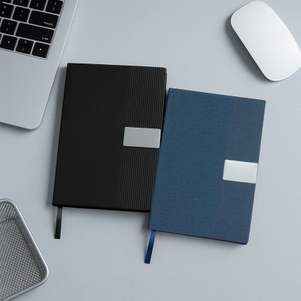 Caderneta em Couro Sintético com Placa Personalizada