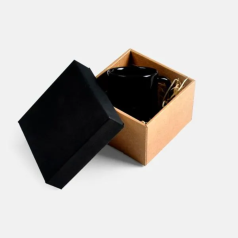 Caneca de Cerâmica Preta Personalizada