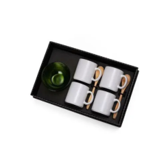 Kit Café da Manhã com Canecas e Tigelas Personalizado