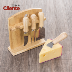 Kit Queijo com Suporte de Madeira Personalizado