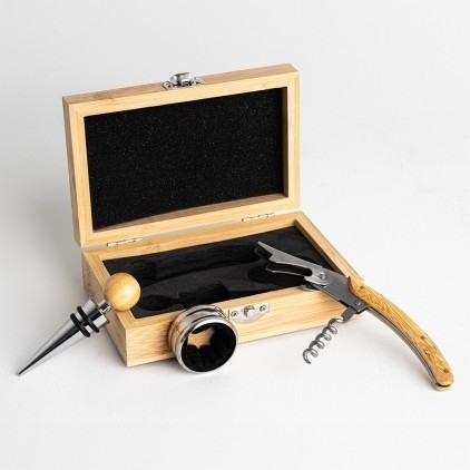 Kit Vinho 3 Peças em Estojo de Bambu Personalizado