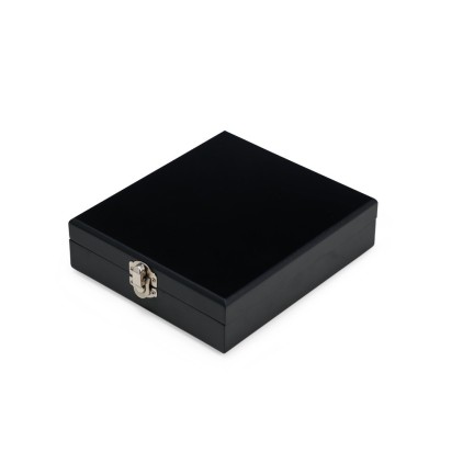 Kit Vinho com Jogo de Baralho e Estojo Personalizado